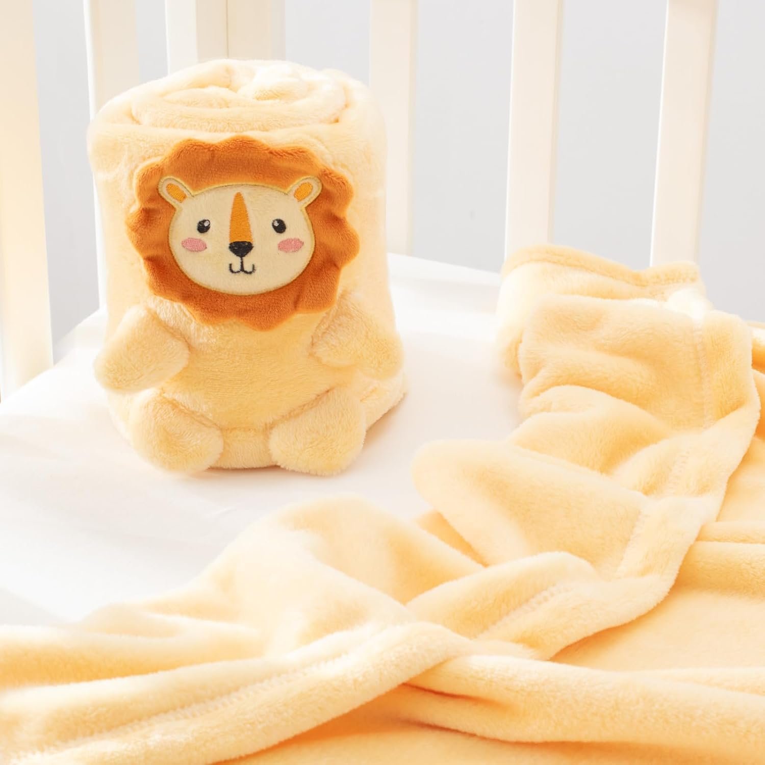 Foldable Lion Shape Plush Blanket, Super Soft Warm Breathable Receiving Blankets Newborn Nursery Swaddle Blankets Gifts for Crib